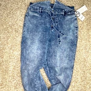 Belted jeans- size 16